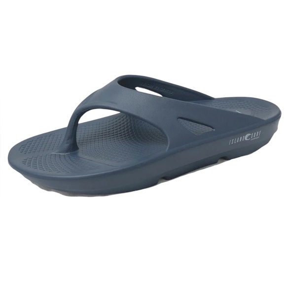 NWT Island Surf Company Blue Wave II Recovery Flip Flops - Picture 1 of 11